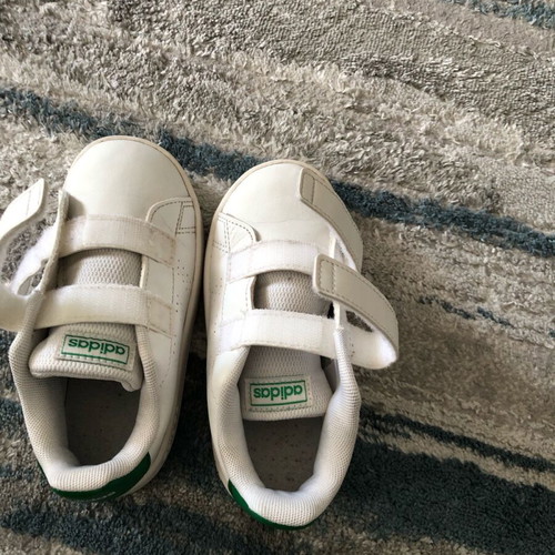 Adidas Stan Smith kids sneakers like new, size 26, white