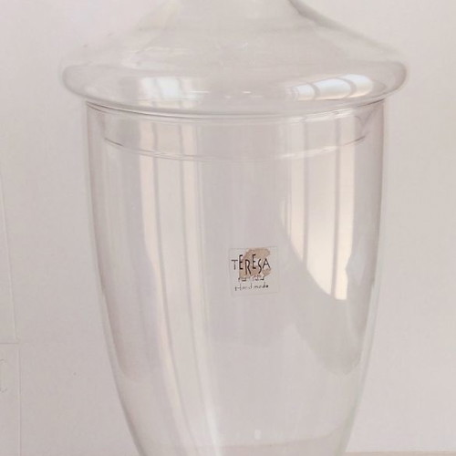 LARGE GLASS WITH LID