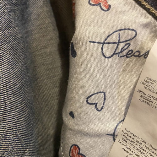 Please women's denim jeans Medium blue made in Italy like new
