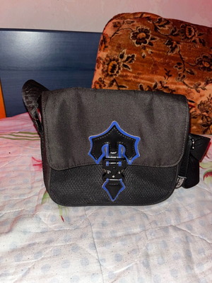 Trapstar men's shoulder/crossbody bag used, black with blue details