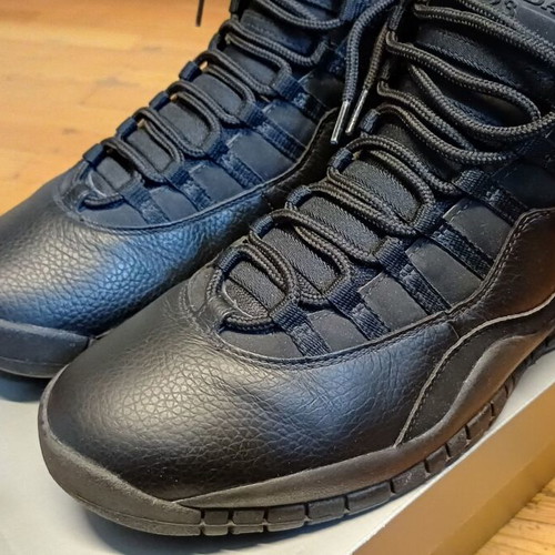 Jordan 10 x Retro Blackout 2005 like new, size 45, black athletic shoes