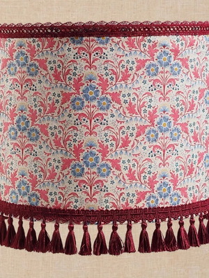 Red Carnation ceiling light with E27 oxygen lampshades