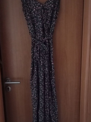 Φόρεμα Shein μακρύ πράσινο σαν καινούργιο με δύο σχισίματα στα πλαϊνά