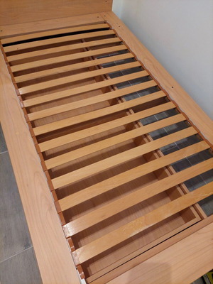 Neoset Κρεβάτι Ημίδιπλο 130x200 Σαν Καινούργιο Με Αποθηκευτικό Χώρο