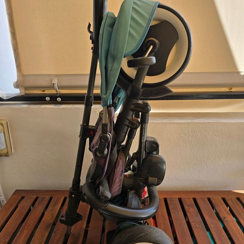 QPlay Rito children's tricycle stroller like new, multifunctional