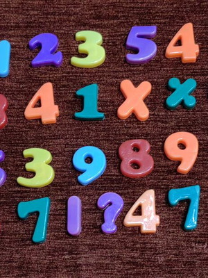 Educational magnetic toy set, 38 pieces