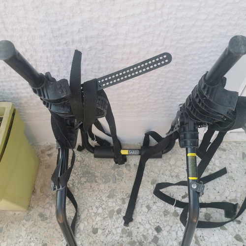 Saris 3 Bike Rack like new with safety straps