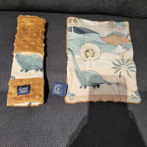 Stroller Cover La Millou used with matching belt covers