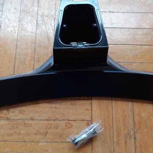 TV stand for LG 55UJ634V/65UJ670V like new
