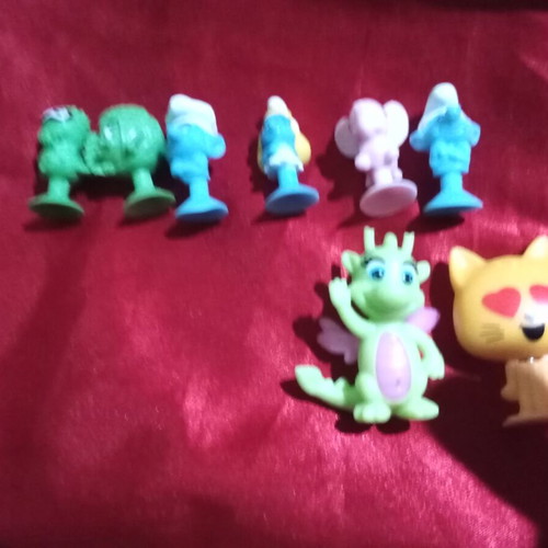 Lot of small toys like new