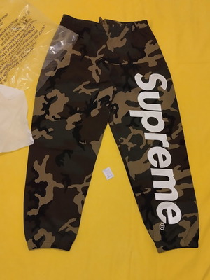 Supreme Sweatpants new, multicolor, size M
