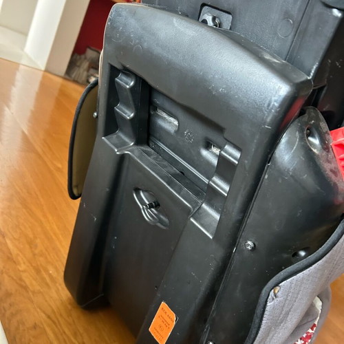 Recaro child car seat used without harnesses