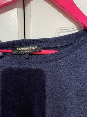 Dark blue blouse lightly worn, size M