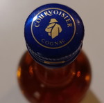 Διαφημιστικό μπουκάλι κονιάκ Courvoisier V.S. μεταχειρισμένο, γυάλινο, μίνι, γεμάτο και σφραγισμένο
