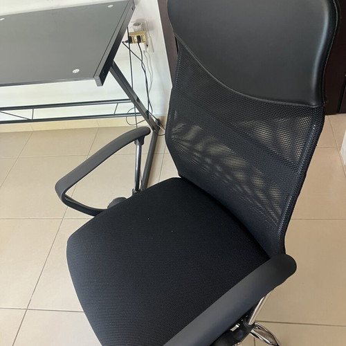 Office chair like new
