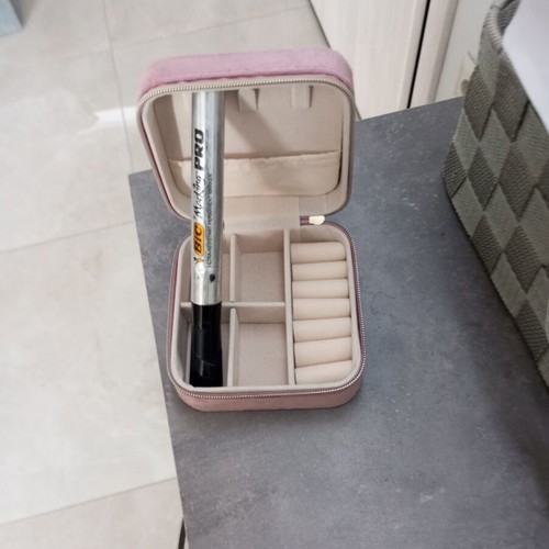 Jewelry box used, pink, 9x9 cm