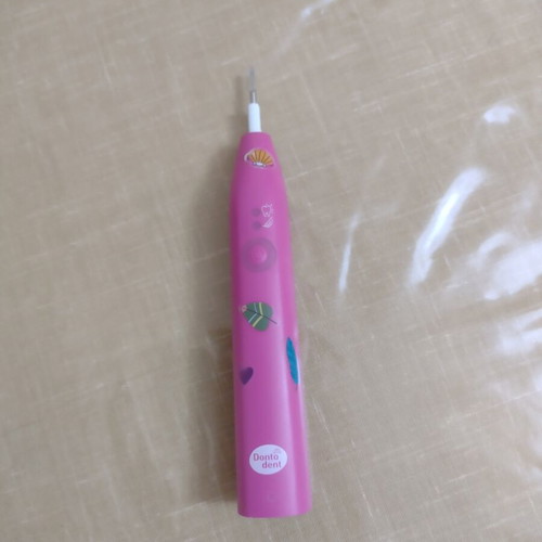 Dontodent Active Young electric toothbrush like new, pink with charger and 3 refills