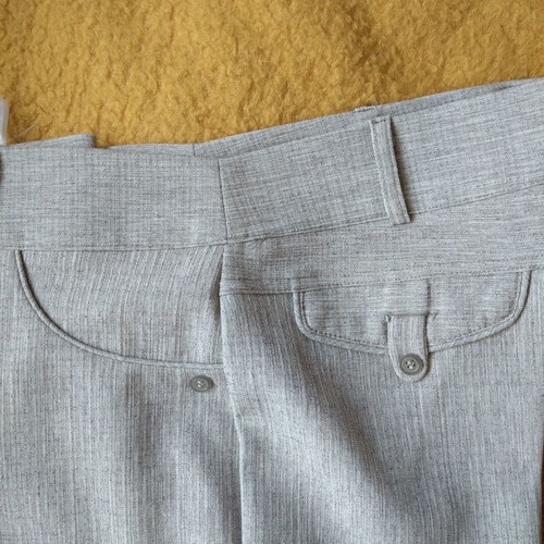Women's pants new, light gray, straight, size M