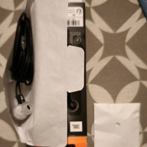 JBL Run 3 Earbuds New