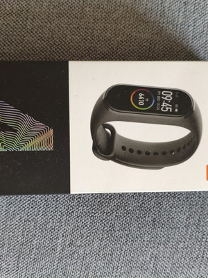Xiaomi Mi Smart Band 4 καινούργιο, έγχρωμη οθόνη αφής, καρδιακοί παλμοί
