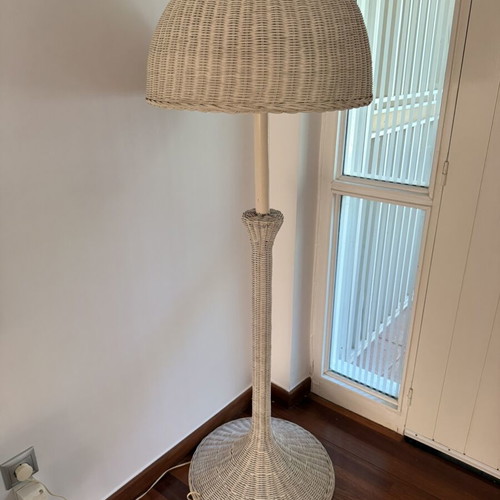 Floor lamp bamboo Italian white, like new, height 1.5m