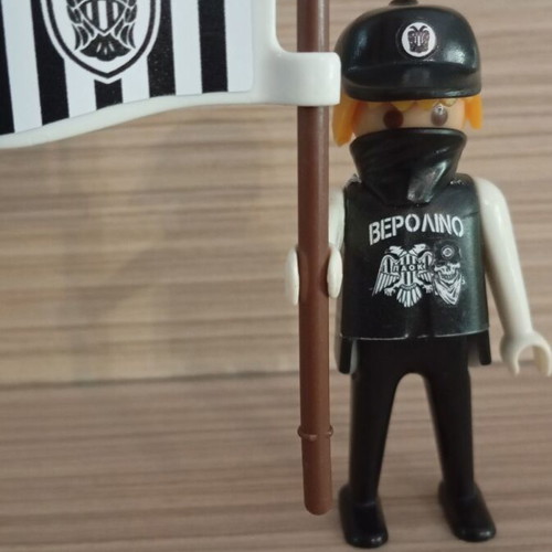 Playmobil fan figure PAOK with team flag like new