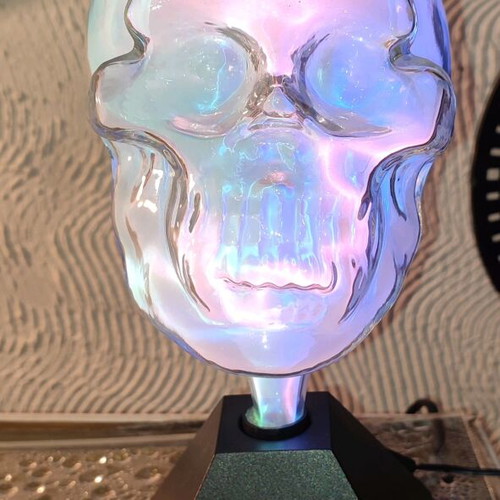 Decorative lamp skull like new, interactive with color effects