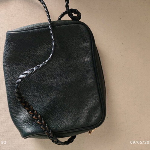 Longchamp vintage leather crossbody bag dark blue black like new