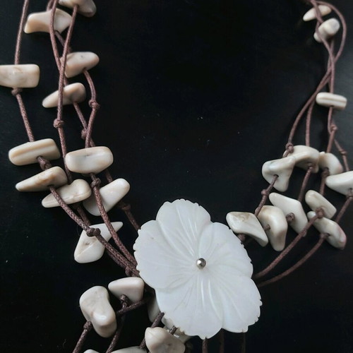 Necklace like new
