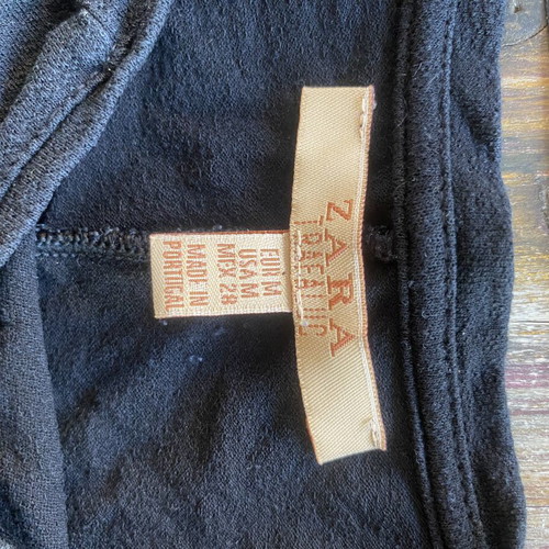 Zara Oversized Balloon Top like new, black, medium size