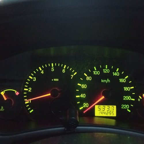 Ford Focus 1999 1600cc used, manual, 100 hp, Alpine radio-cd