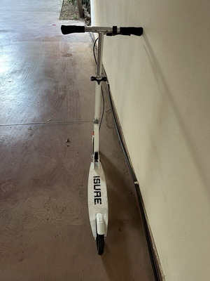 iSure scooter