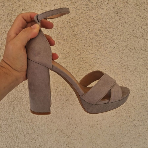 About You gray suede sandals size 39, like new