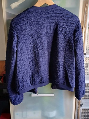 Bomber jacket like new, short, purple, size S-M H&M