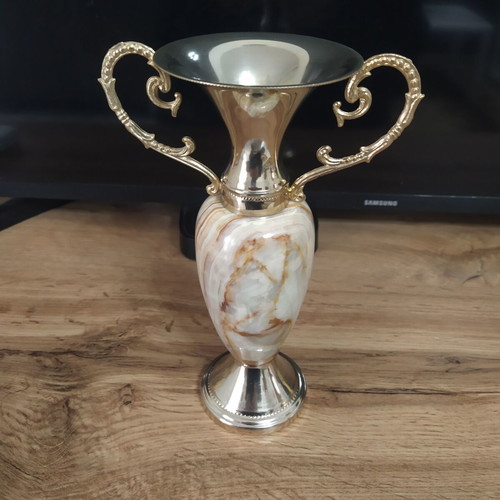 Vintage decorative onyx and brass amphora like new 23cm