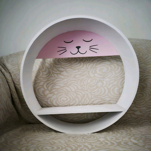 Wooden round kids shelf like new 37 centimeters
