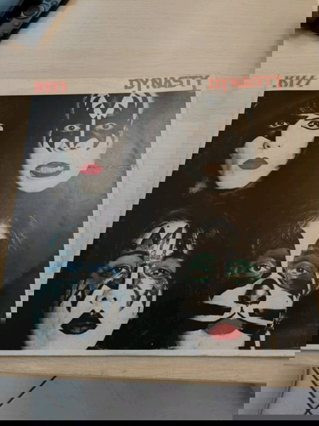 Kiss – Dynasty vinyl lp album original greek press