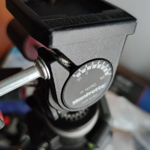 Manfrotto 058 professional tripod with 141RC head used