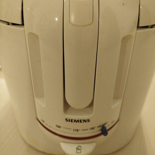 Siemens deep fryer like new, barely used