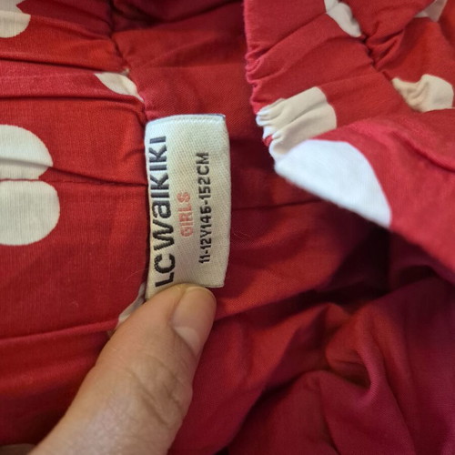 Skirt red with hearts LC Waikiki like new for 8 years old