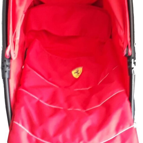 Canne Furia Ferrari stroller red like new with footmuff