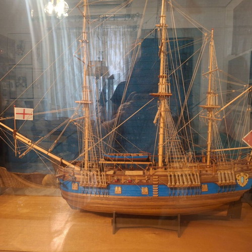 HMY Royal Caroline Wooden Model 1:47 Scale New