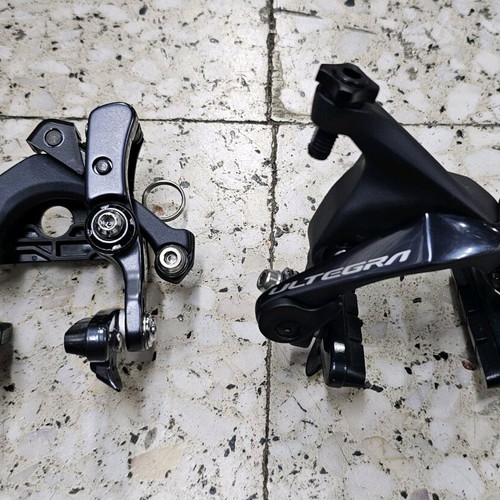 Σειρά Shimano 105 5800 και φρένα Ultrega σαν καινούργια σετ