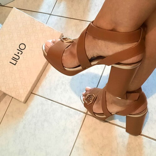 Liu Jo Hebe 14 sandals like new, calf leather, size 41, nut color
