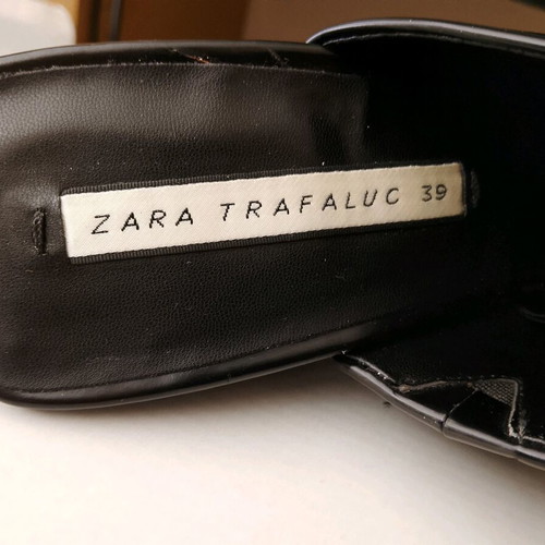Zara black pumps size 39 new