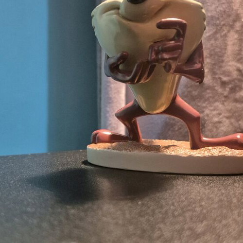 Looney Tunes Tazmanian Devil TAZ collectible figure Warner Bros vintage, like new