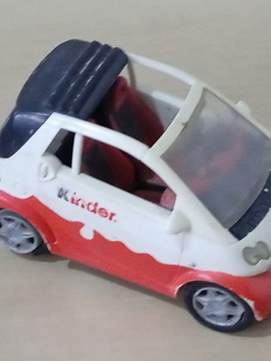 Αυτοκινητάκι παιχνίδι Kinder Surprise Smart Fortwo Cabrio μεταχειρισμένο