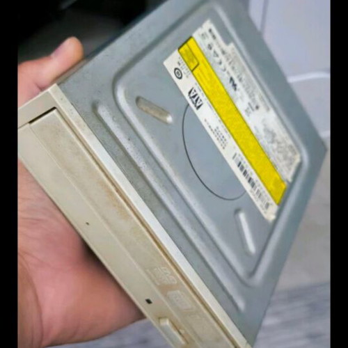 DVD RW drive, non-functional