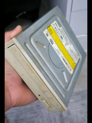DVD RW drive, non-functional