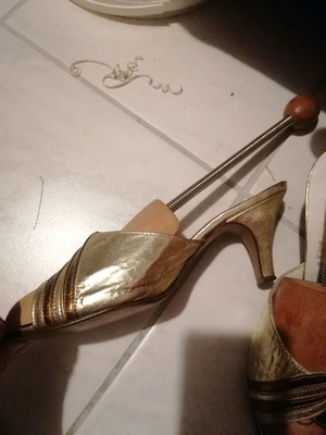 Mule gold bronze leather shoes new, size 39